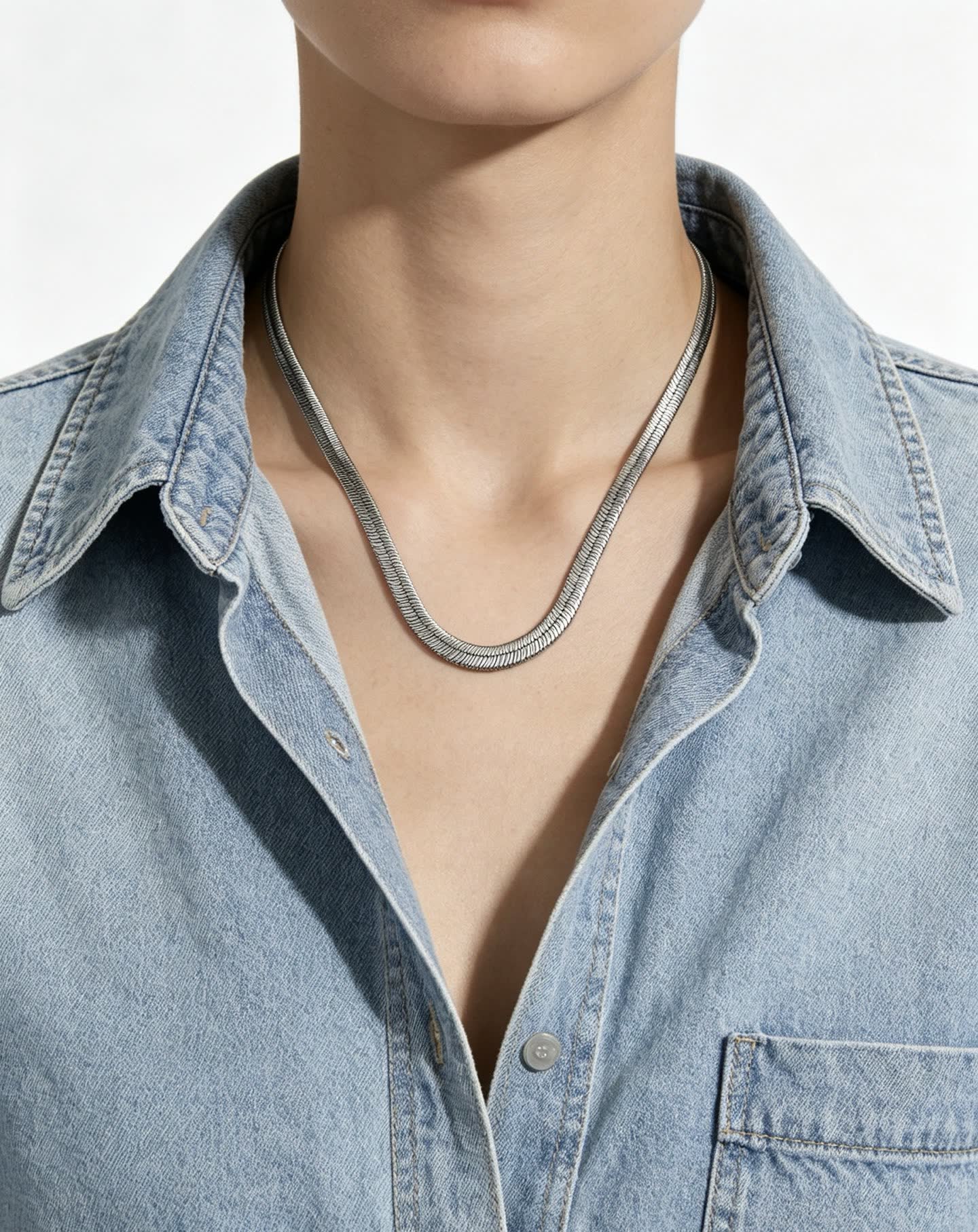 Louis Vuitton Silver Tone Chain Link Choker Necklace